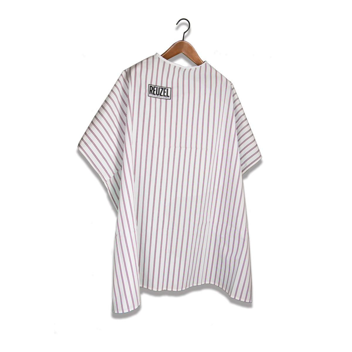 Reuzel Deutschland barber cape for salon use, lightweight black cloth with adjustable neck strap, designed for professional haircuts.