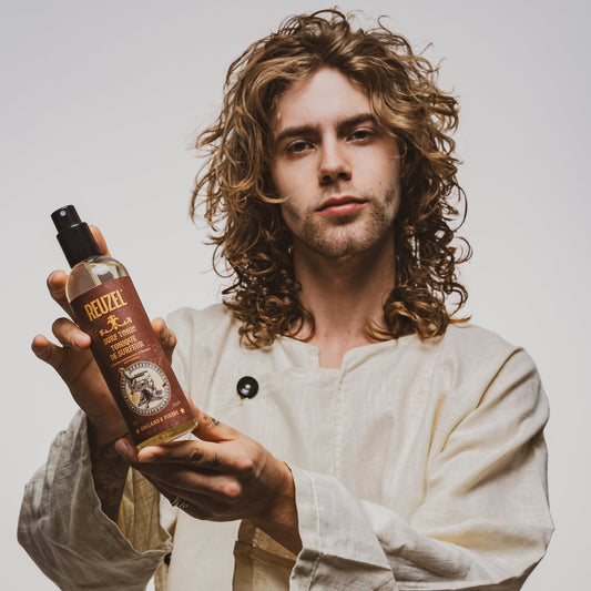How to Style Wavy Hair